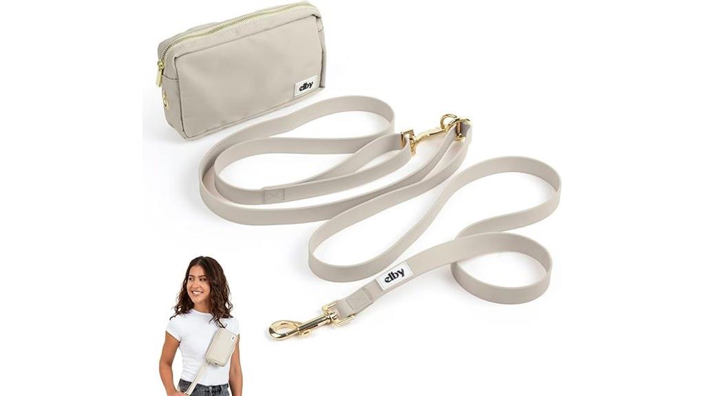 hands free leash with pouch